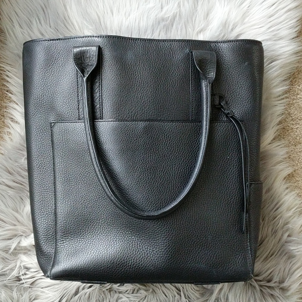 DAGNE DOVER | Charlie Tote